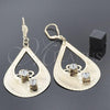 Arete Colgante 81.003 Oro Laminado, Diseño de Flor y Gota, con Blanca Zirconia Cubica, Diamantado, Tono Dorado