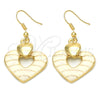 Arete Largo 02.59.0009 Oro Laminado, Diseño de Corazón, Pulido, Tono Dorado