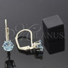 Arete Gancho Frances 5.128.095 Oro Laminado, con Aguamarina Zirconia Cubica, Pulido, Tono Dorado