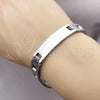 Pulsera Solida 03.114.0381.2.08 Acero Inoxidable, Pulido, Tono Plateado (12 MM Thickness, 8 Inches Length)