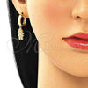Argolla Huggie 02.341.0081.15 Oro Laminado, Diseño de Niñita Pequeña, con Blanca Micro Pave, Pulido, Tono Dorado