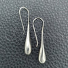 Arete Colgante 02.395.0021 Plata Rodinada, Diseño de Gota, Pulido, Tono Plateado