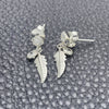 Arete Largo 02.401.0060 Plata Rodinada, Diseño de Oja, con Zirconia Cubica Blanca, Pulido, Tono Plateado