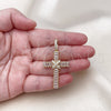 Dije Religioso 05.342.0232 Oro Laminado, Diseño de Cruz y Baguette, con Blanca Zirconia Cubica, Pulido, Tono Dorado