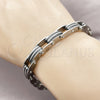 Pulsera Solida 03.114.0399.09 Acero Inoxidable, Pulido, Tono Plateado (10 MM Thickness, 9 Inches Length)