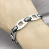 Pulsera Solida 03.114.0401.09 Acero Inoxidable, Pulido, Tono Plateado (16 MM Thickness, 9 Inches Length)
