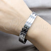 Pulsera Solida 03.63.22935.08 Acero Inoxidable, Pulido, Tono Plateado (11 MM Thickness, 8 Inches Length)
