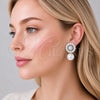Arete Dormilona 02.436.0015 Oro Laminado, Diseño de Bola y Cluster, con Zirconia Cubica Blanca y Perla Marfil, Pulido, Tono Dorado
