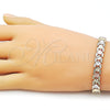 Pulsera Solida 03.196.0032.07 Oro Laminado, Diseño de Flor, Diamantado, Tres Tonos (08 MM Thickness, 7 Inches Length)