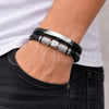 Pulsera Elegante 03.462.0009.09 Acero Inoxidable, Diseño de Cruz, Cuero Negro, Tono Plateado (Grosor 22 MM, 9 Pulgadas de Largo)