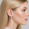 Argolla Huggie 02.267.0082.1.20 Rodio Laminado, con Micro Pave Blanca, Pulido, Rodinado