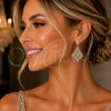 Arete Colgante 02.266.0114 Oro Laminado, Diseño de Gota, con Zirconia Cubica Blanca, Pulido, Tono Dorado