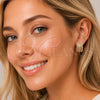 Argolla Pequeña 02.60.0176.16 Oro Laminado, con Zirconia Cubica Blanca, Pulido, Tono Dorado