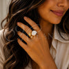 Anillo Multi Piedra 01.282.0014 Oro Laminado, con Perla Marfil y Zirconia Cubica Blanca, Pulido, Tono Dorado (Talla Unica)