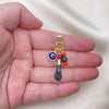 Dije Religioso 05.63.1166.1 Oro Laminado, Diseño de Mano de Figa y Ojo Griego, Diseño de Mano de Figa, Resinado Azul, Dorado