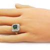 Anillo Multi Piedra 01.196.0042 Oro Laminado, Diseño de Cluster y Baguette, Diseño de Cluster, con Zirconia Cubica Verde y Blanca, Pulido, Dorado