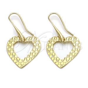 Arete Colgante 02.63.1178 Oro Laminado, Diseño de Corazón, Pulido, Tono Dorado