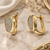 Argolla Huggie 02.156.0172 Oro Laminado, con Micro Pave Blanca, Pulido, Tono Dorado