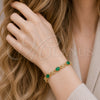 Pulsera Tennis 03.206.0001.2.07 Oro Laminado, Diseño de Besos y Abrazos, con Zirconia Cubica Verde y Micro Pave Blanca, Pulido, Tono Dorado (Grosor 07 MM, 7 Pulgadas de Largo)