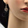 Arete Largo 02.206.0029 Oro Laminado, Diseño de Mariposa y Flor, con Granate and Blanca Zirconia Cubica, Pulido, Tono Dorado