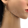 Arete Largo 02.206.0028 Oro Laminado, con Granate and Blanca Zirconia Cubica, Pulido, Tono Dorado