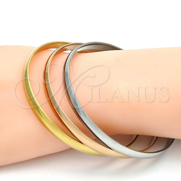 Aro Trio 07.247.0001 .06 Acero Inoxidable, Pulido, Tres Tonos (16 MM Thickness, Size 6 (2.75 Diameter))