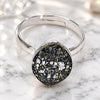 Anillo Multi Piedra 01.239.0008.5 Oro Laminado Blanco, con Swarovski Elements Crystal Black Patina, Pulido, Rodinado (Talla Unica)