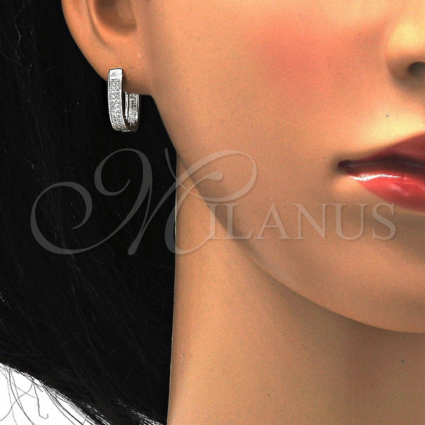 Argolla Huggie 02.174.0052.15 Plata Rodinada, con Micro Pave Blanca, Pulido, Rodinado