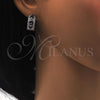 Argolla Huggie 02.210.0091.4.15 Rodio Laminado, con Zirconia Cubica Zafiro Azul y Blanca, Pulido, Rodinado