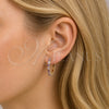 Argolla Huggie 02.210.0095.4.25 Oro Laminado, con Zirconia Cubica Amatista y Blanca, Pulido, Tono Dorado