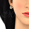 Argolla Huggie 02.304.0009.15 Oro Laminado, con Blanca Micro Pave, Pulido, Tono Dorado