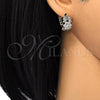 Argolla Huggie 02.210.0126.15 Oro Laminado, Diseño de Flor y Oja, con Blanca Zirconia Cubica, Pulido, Dos Tonos