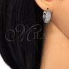 Argolla Huggie 02.210.0129.20 Oro Laminado, con Blanca Zirconia Cubica, Pulido, Dos Tonos