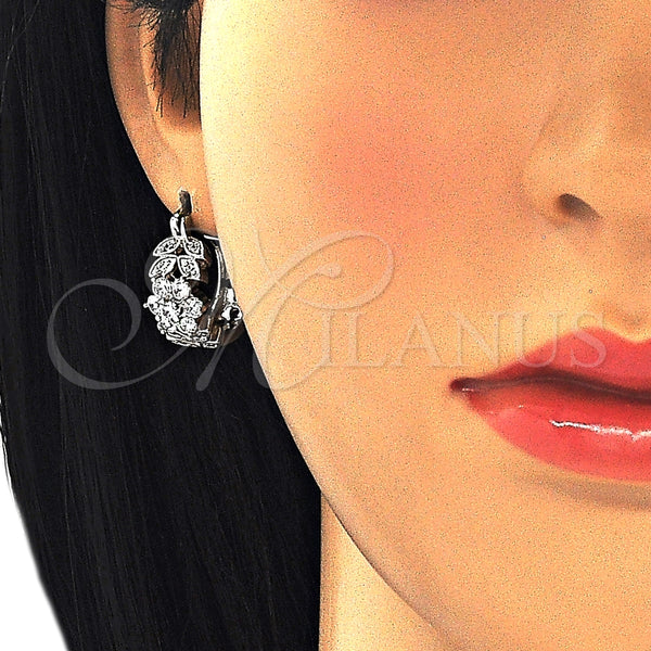 Argolla Pequeña 02.210.0272.5.15 Rodio Laminado, Diseño de Flor y Oja, con Zirconia Cubica Blanca, Pulido, Rodinado