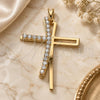 Dije Religioso 05.09.0076 Oro Laminado, Diseño de Cruz, con Zirconia Cubica Blanca, Pulido, Tono Dorado
