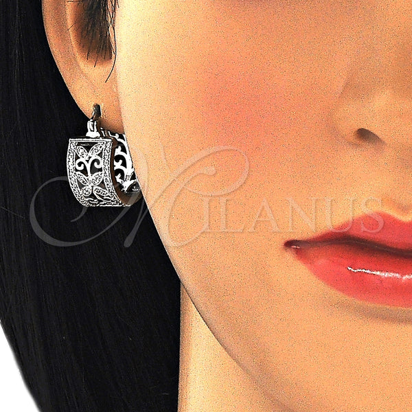Argolla Pequeña 02.210.0293.7.20 Rodio Laminado, Diseño de Flor y Oja, con Zirconia Cubica Blanca, Pulido, Rodinado