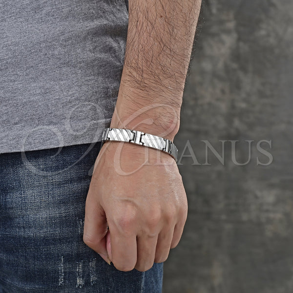 Pulsera Solida 03.114.0330.08 Acero Inoxidable, Pulido, Tono Plateado (12 MM Thickness, 8 Inches Length)