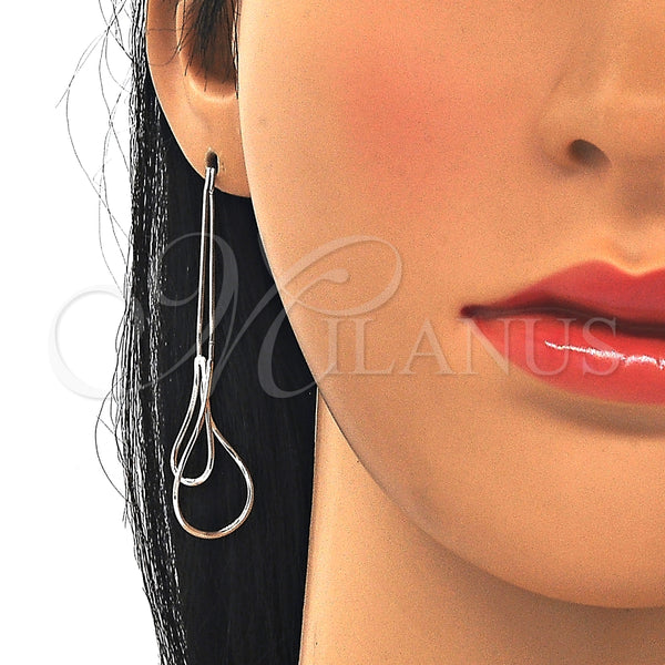 Arete Largo 02.285.0102 Plata Rodinada, Diseño de Gota, Pulido, Rodinado