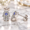 Arete Dormilona 02.336.0154 Plata Rodinada, Diseño de Judaica y Mano de Dios, con Micro Pave Blanca, Esmaltado Azul, Rodinado