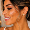 Arete Dormilona 02.344.0065 Oro Laminado, Diseño de Libélula, con Blanca Micro Pave, Pulido, Tono Dorado