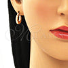 Argolla Pequeña 02.233.0036.15 Oro Laminado, Diseño de Corazón, Pulido, Tono Dorado