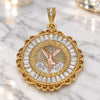 Dije Religioso 05.351.0154 Oro Laminado, Diseño de Moneda Centenario y Angel, con Cristal Blanca, Pulido, Tres Tonos