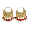Arete Largo 02.380.0056.1 Oro Laminado, Diseño de Guadalupe y Ojo Griego, Resinado Rojo, Tono Dorado