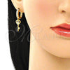 Argolla Huggie 02.368.0003.15 Oro Laminado, Diseño de Llave y Corazón, con Blanca Zirconia Cubica and Blanca Micro Pave, Pulido, Tono Dorado