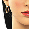 Argolla Pequeña 02.213.0154.1.25 Oro Laminado, Diseño de Hueco, Diamantado, Tres Tonos
