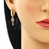 Argolla Huggie 02.210.0539.1.15 Oro Laminado, Diseño de Llave, con Multicolor Micro Pave, Pulido, Tono Dorado