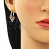 Argolla Huggie 02.63.2714.2.15 Oro Laminado, Diseño de Ojo Griego, Resinado Azul claro, Tono Dorado
