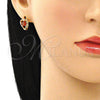Argolla Huggie 02.210.0653.15 Oro Laminado, Diseño de Flor y Corazón, con Granate Zirconia Cubica, Pulido, Tono Dorado
