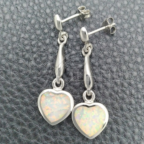 Arete Colgante 02.391.0004 Plata Rodinada, Diseño de Corazón, con Opal Blanca, Pulido, Tono Plateado