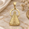Dije Religioso 05.58.0010 Oro Laminado, Diseño de Caridad del Cobre, Pulido, Tono Dorado